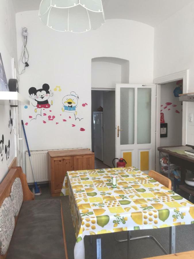 Chichilli Hostel فيينا المظهر الخارجي الصورة