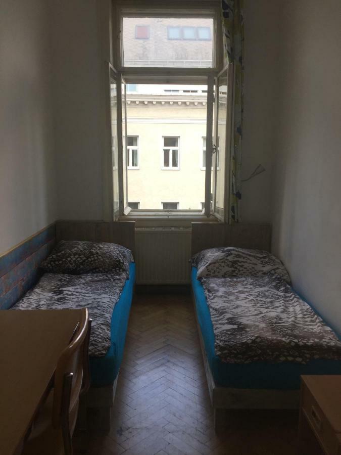 Chichilli Hostel فيينا المظهر الخارجي الصورة